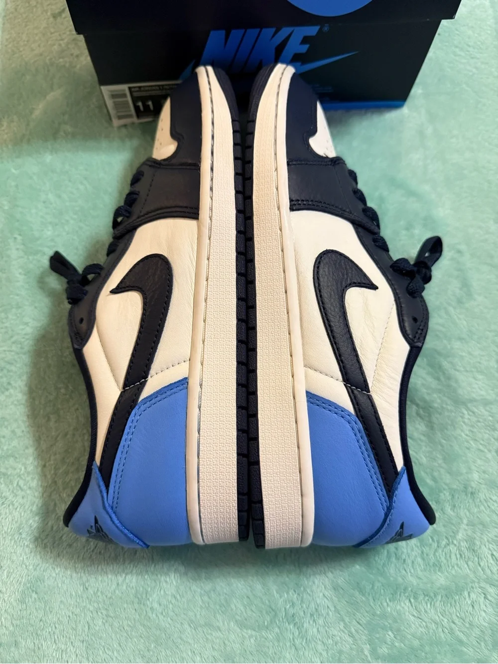 Air Jordan 1 Retro Low OG 